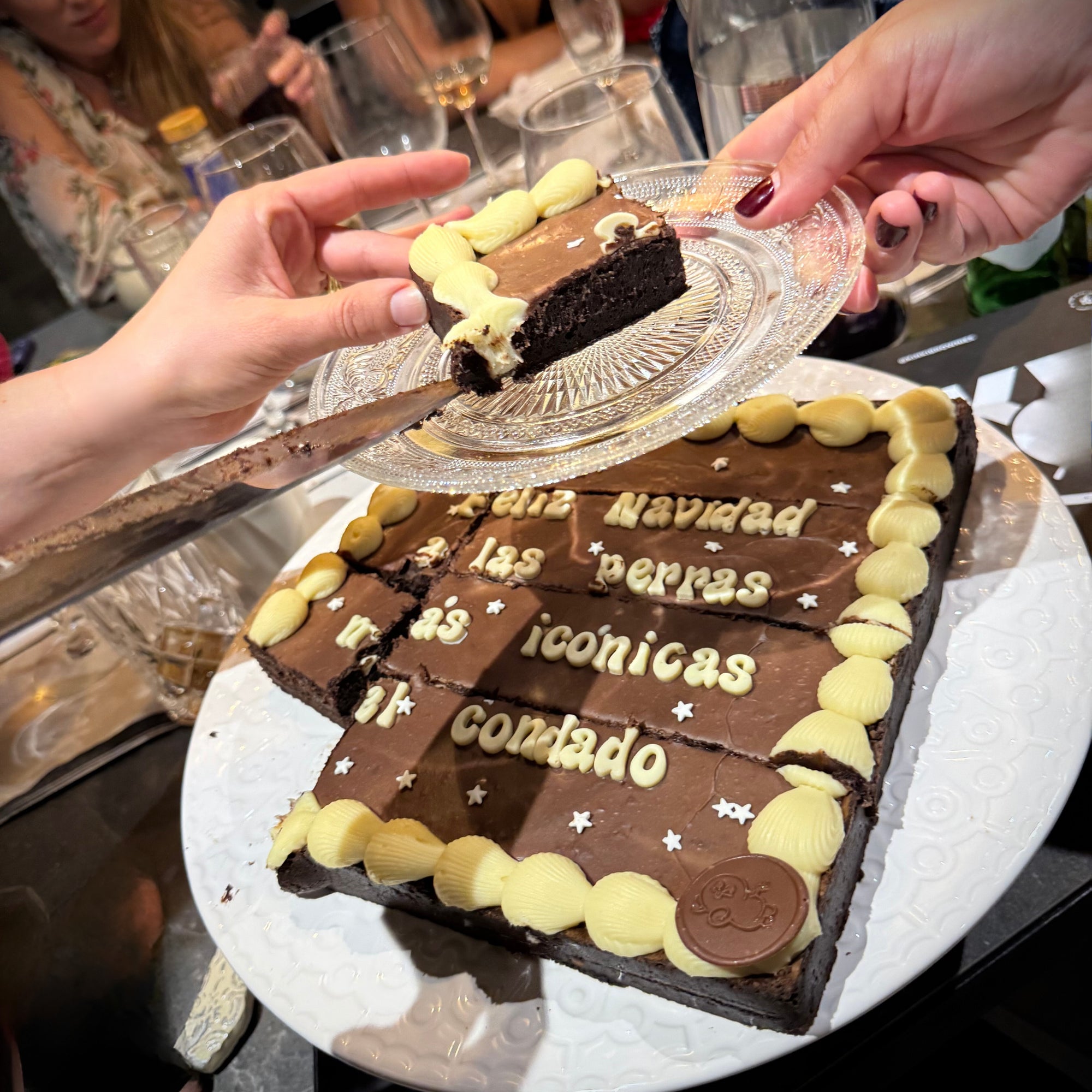 Kinki lo dice por tí- Brownie mensajero